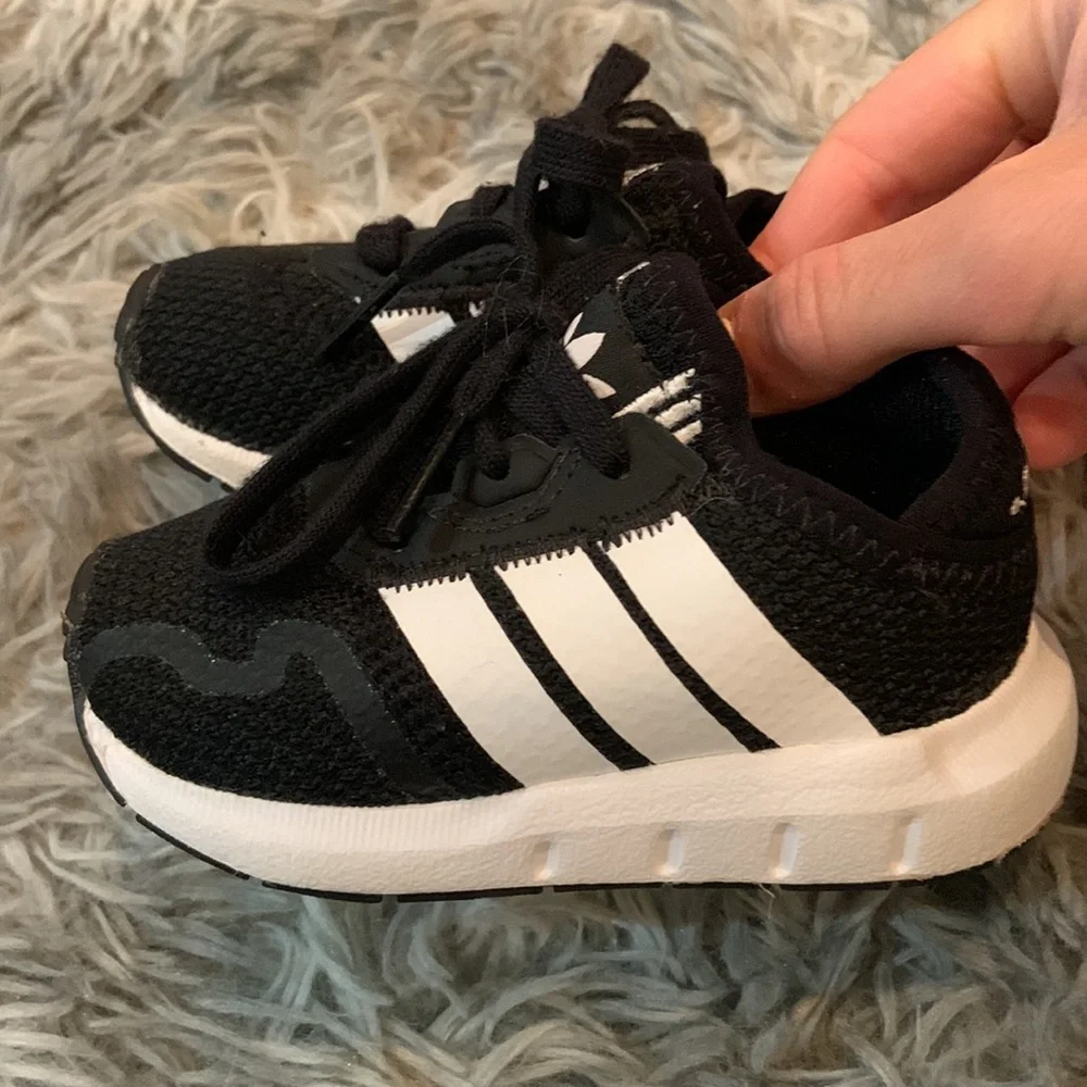 Infant Toddler ADIDAS sneakers size 5K